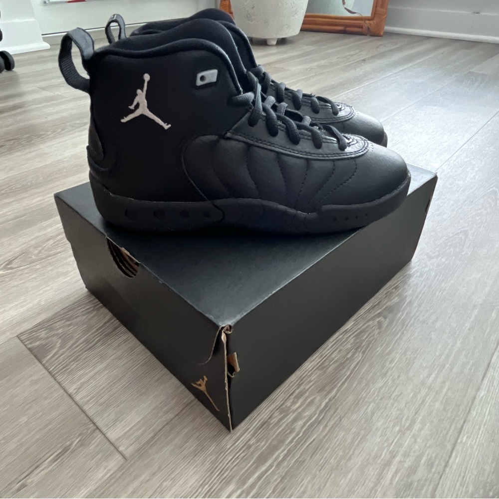 Jordan Jumpman Pro Black/White sz 2Y